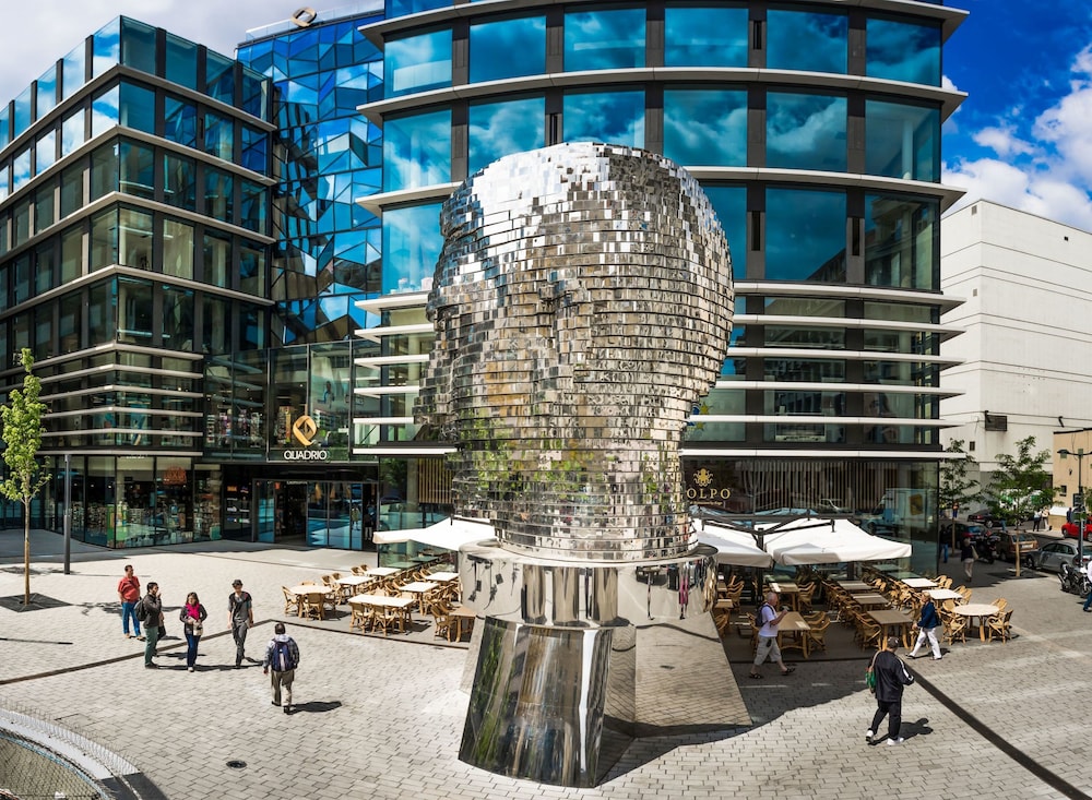 City Nest Apartments by Adrez by null