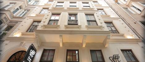 Bagian depan properti