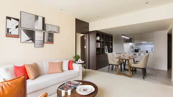 Apartment, 2 Bedrooms | Living area