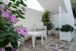 Room - Hotel Eunymos - Trattoria Da Francesco Panarea (Lipari)