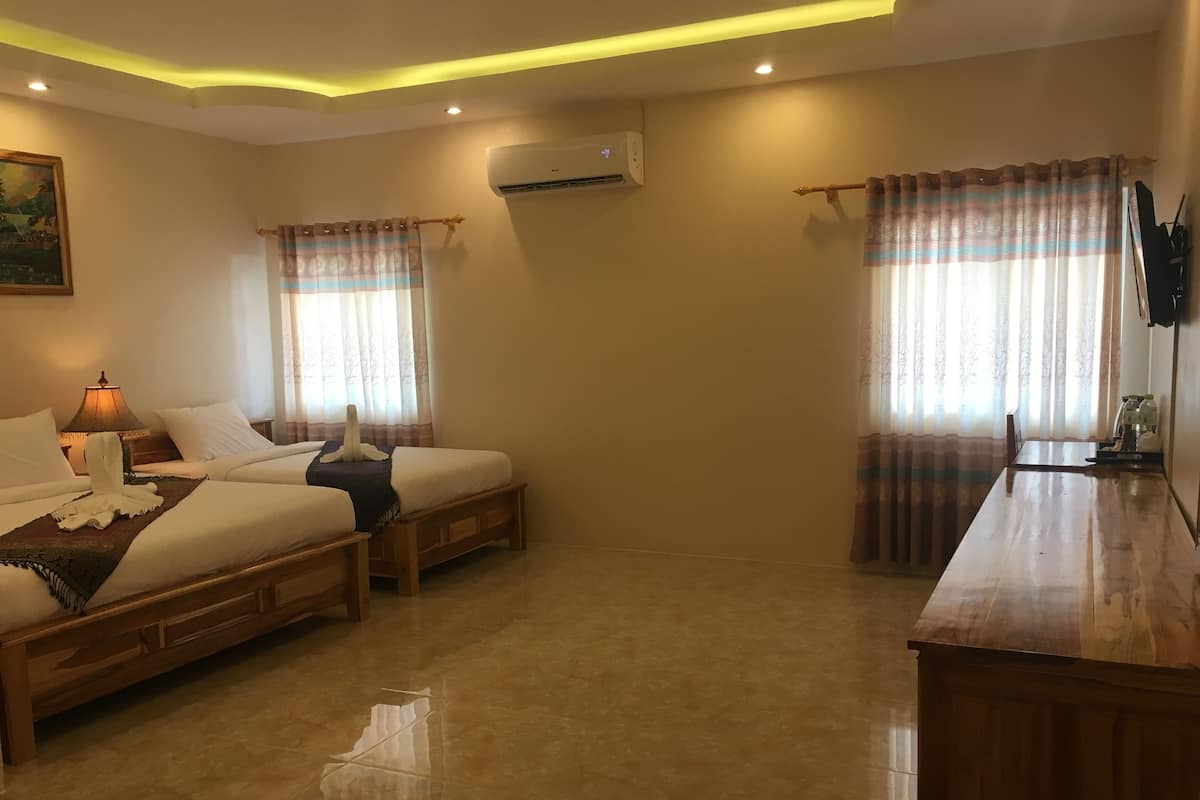 Deluxe Twin Room, Multiple Beds | View from room