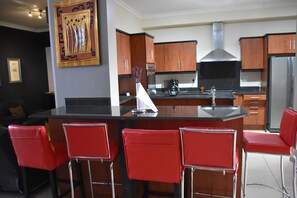 Familjelägenhet - 1 queensize-säng - icke-rökare | Eget kök