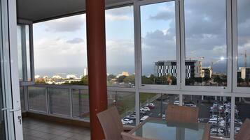 Family Apartment, 1 Queen Bed, Non Smoking | Terrace/patio