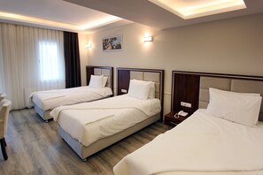 Triple Room | Free WiFi