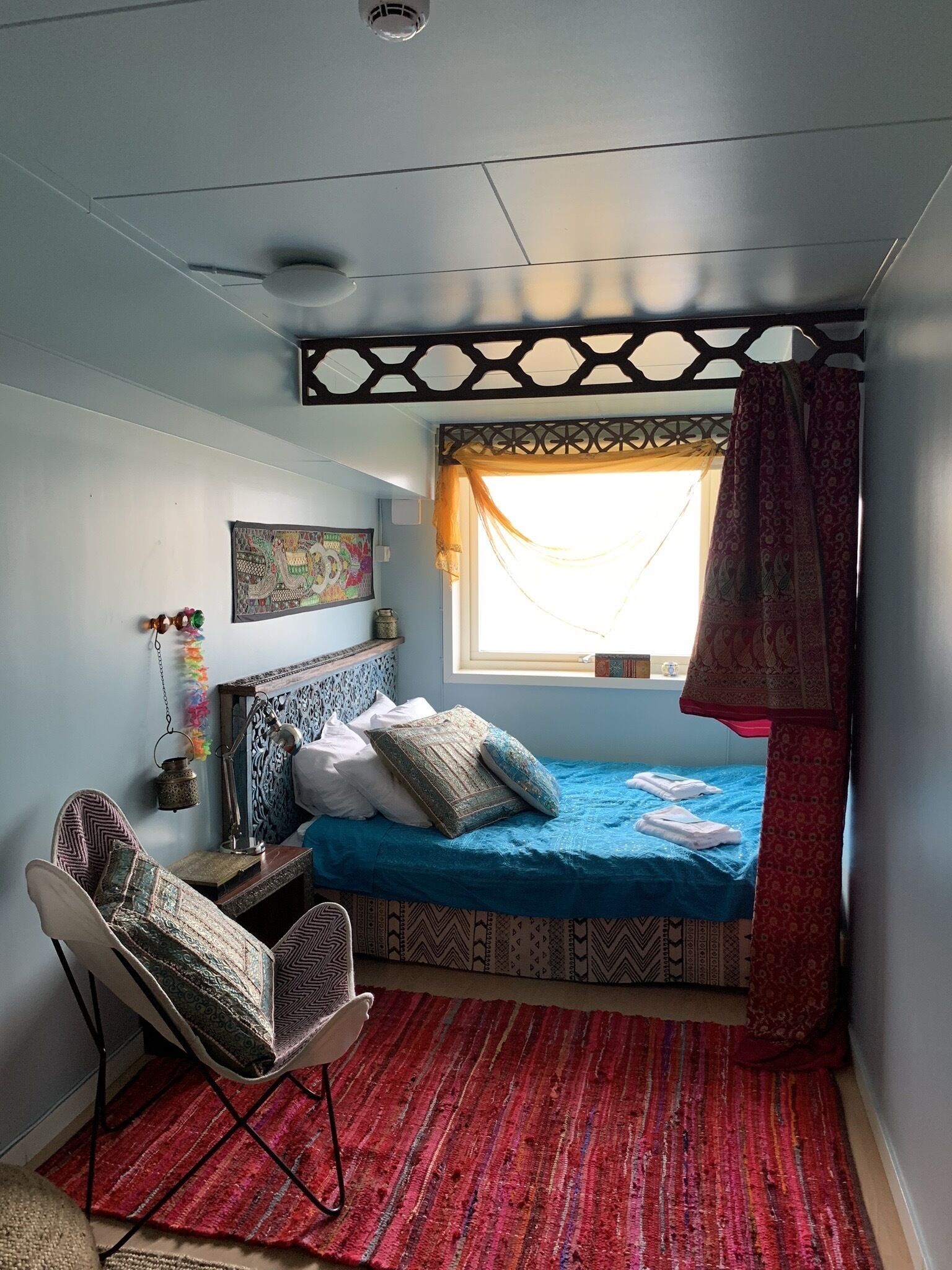 family room (sea view, shared bathroom) | free wifi, bed sheets