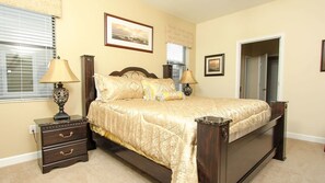 Family Townhome, Multiple Bedrooms, Hot Tub, Garden Area | 8 bedrooms, laptop workspace, iron/ironing board, bed sheets - Grhmyr1466 - Champions Gate Resort - 8 Bed 5 Baths House (Davenport)