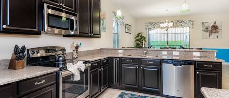 家庭联排别墅, 热水浴缸, 花园 | 共用厨房 | 冰箱、微波炉、烤箱