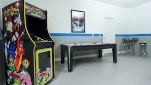 Maison en rangée familiale, baignoire à remous, côté jardin | Salle de jeux