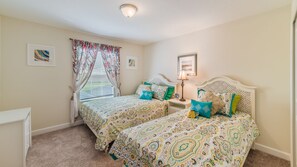 Family Townhome, Private Pool, Garden Area | 4 bedrooms, laptop workspace, iron/ironing board, travel crib