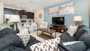 Lobby sitting area - Grhdog9045 - Champions Gate Resort - 4 Bed 3 Baths Townhouse (Davenport)