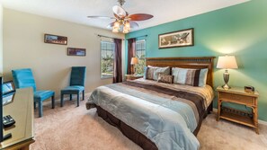 Family Townhome, Multiple Bedrooms, Hot Tub, Garden Area