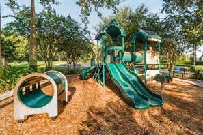 Children’s play area – outdoor