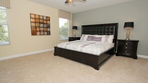 Family Townhome, Private Pool, Garden Area | 6 bedrooms, laptop workspace, iron/ironing board, bed sheets