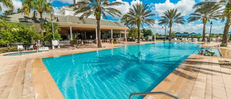 8 outdoor pools, pool umbrellas, sun loungers