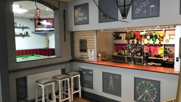 Bar (en la propiedad)