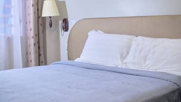 Chambre | Coffres-forts dans les chambres, bureau, Wi-Fi gratuit, draps fournis