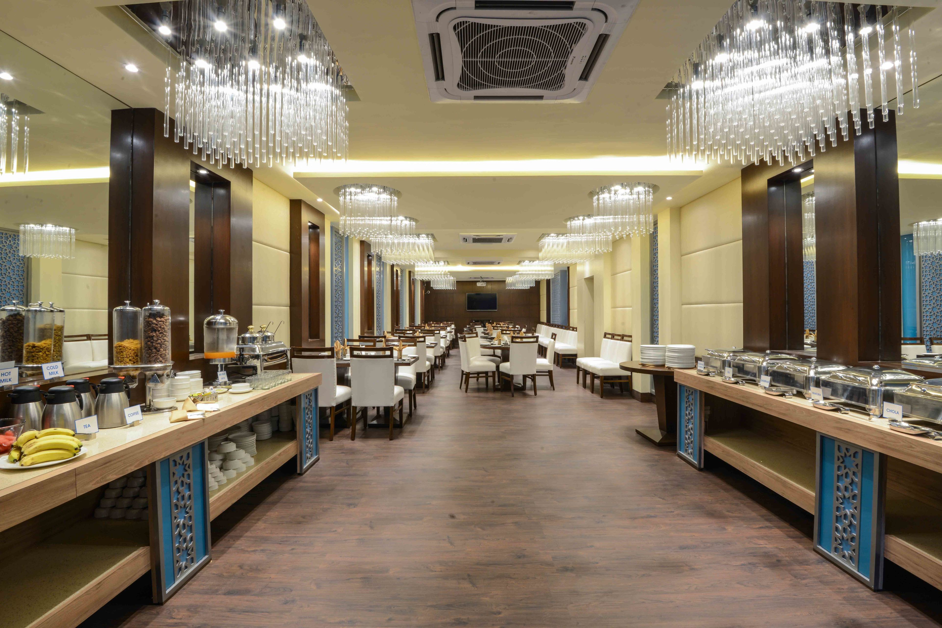 Banquet hall