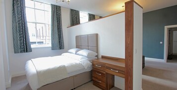 1 bedroom, in-room safe, iron/ironing board, free WiFi