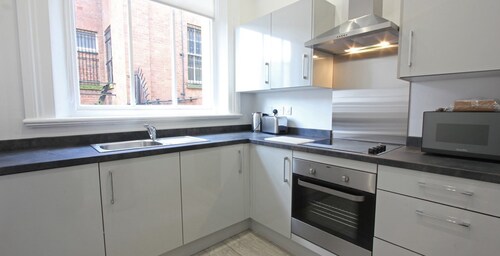 The Castle Collection 3 Union Court