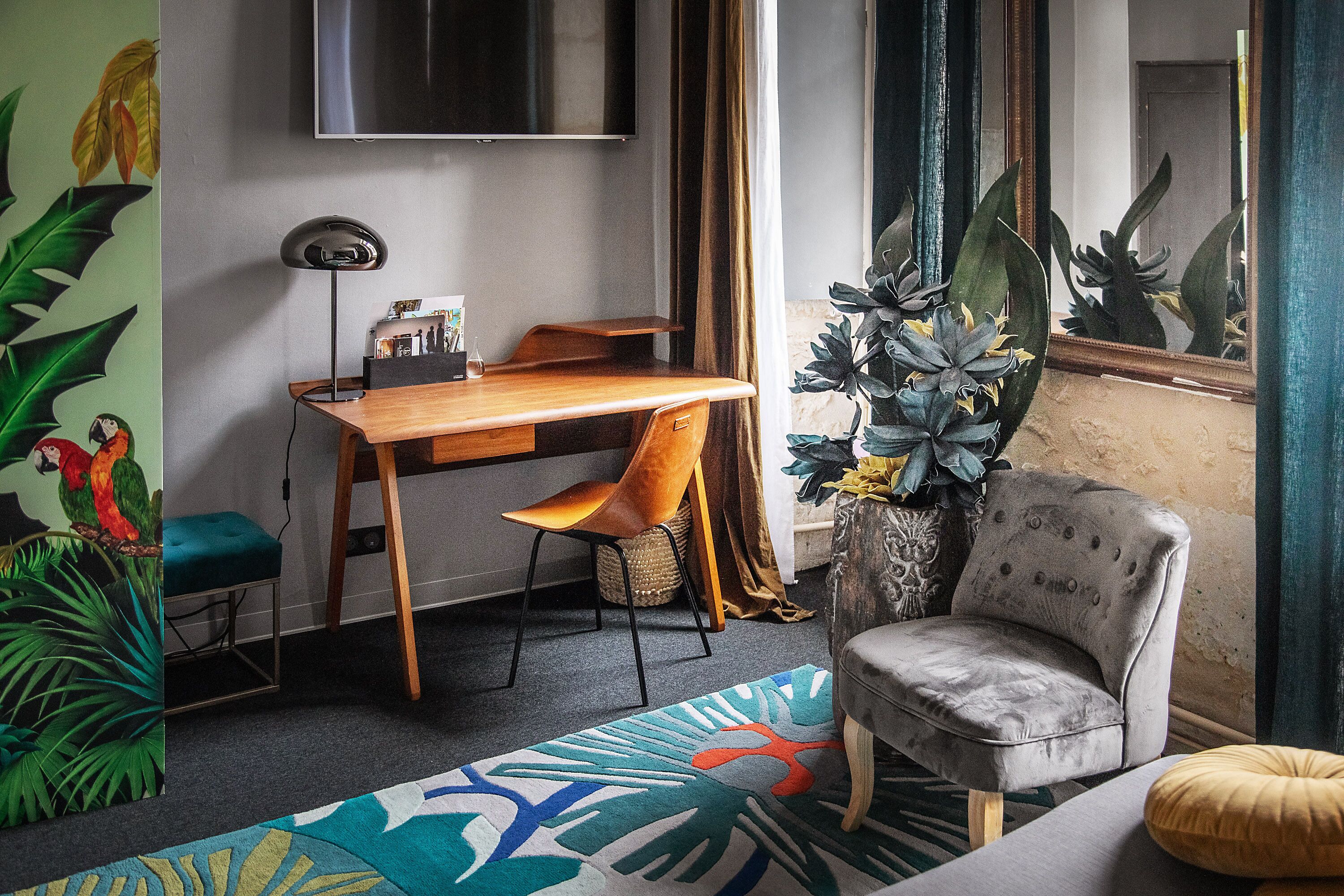 Habitación Deluxe (Frieda Khalo) | Minibar, caja de seguridad en la habitación y decoración personalizada 