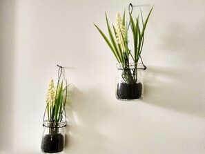 Interior detail - LocalsTLV Hip Studio on Jerusalem Ave (Tel Aviv)