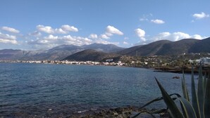 Unclassified image, 4 of 13, button - Levante Studios (Hersonissos)