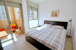 Appartement Tradition, 1 chambre, vue ville | 2 chambres, fer et planche à repasser, Wi-Fi gratuit, draps fournis