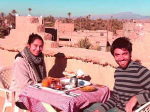 Free daily continental breakfast  - Kasbah La Datte D'or (Skoura)