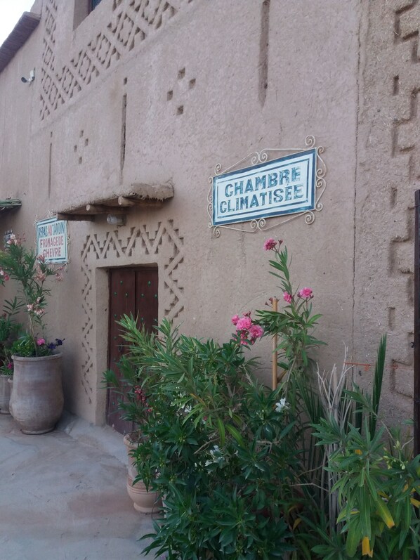 Terrace/patio - Kasbah La Datte D'or (Skoura)