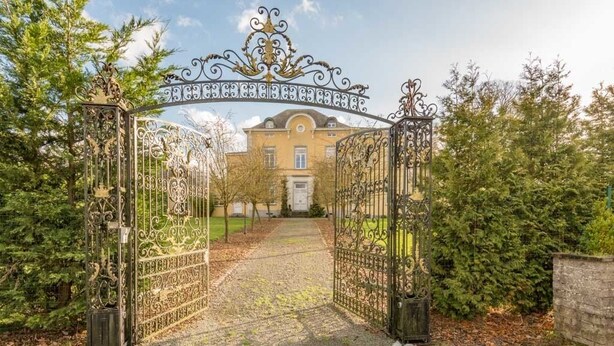 Exterior - Kasteel B&B Sint-Bartel (Geraardsbergen)