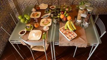 Daily buffet breakfast (EUR 5 per person)
