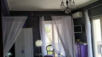 Deluxe Room, 1 Queen Bed (Penelope) | 1 bedroom, individually decorated, individually furnished, desk