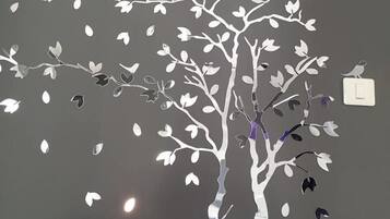 Deluxe Room, 1 Queen Bed (Penelope) | 1 bedroom, individually decorated, individually furnished, desk