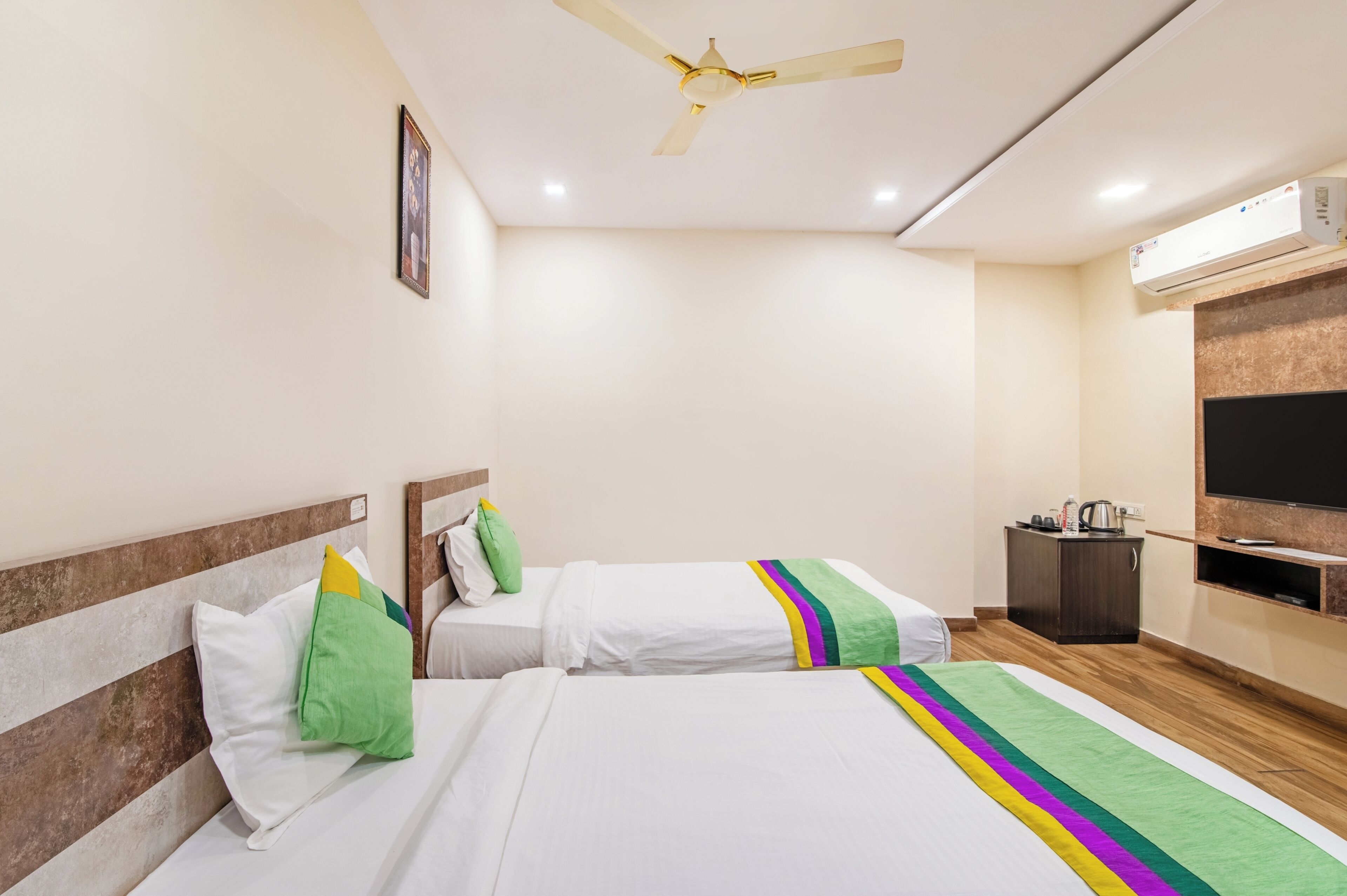 Foto - Treebo Address Inn, Banjara Hills
