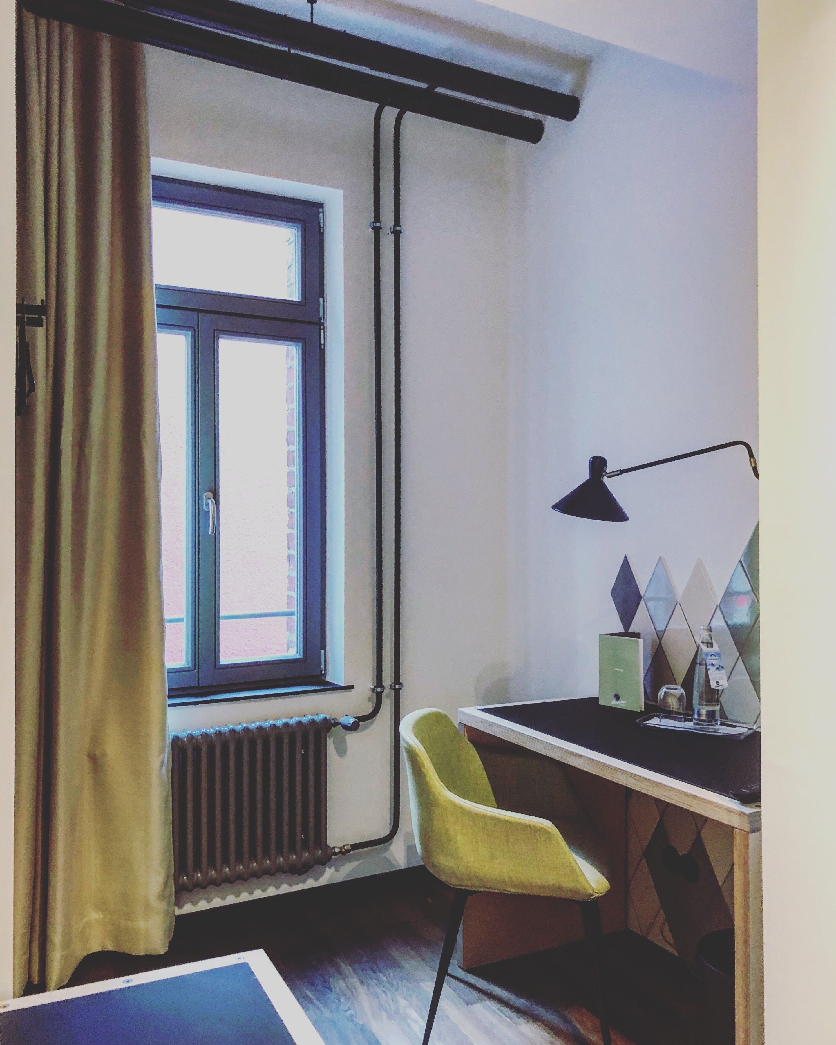 Literie de qualité supérieure, couette en duvet d'oie, bureau