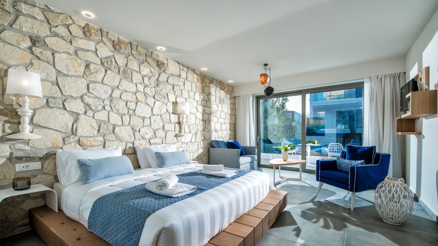 Mary Hotel & Mary Royal Suites