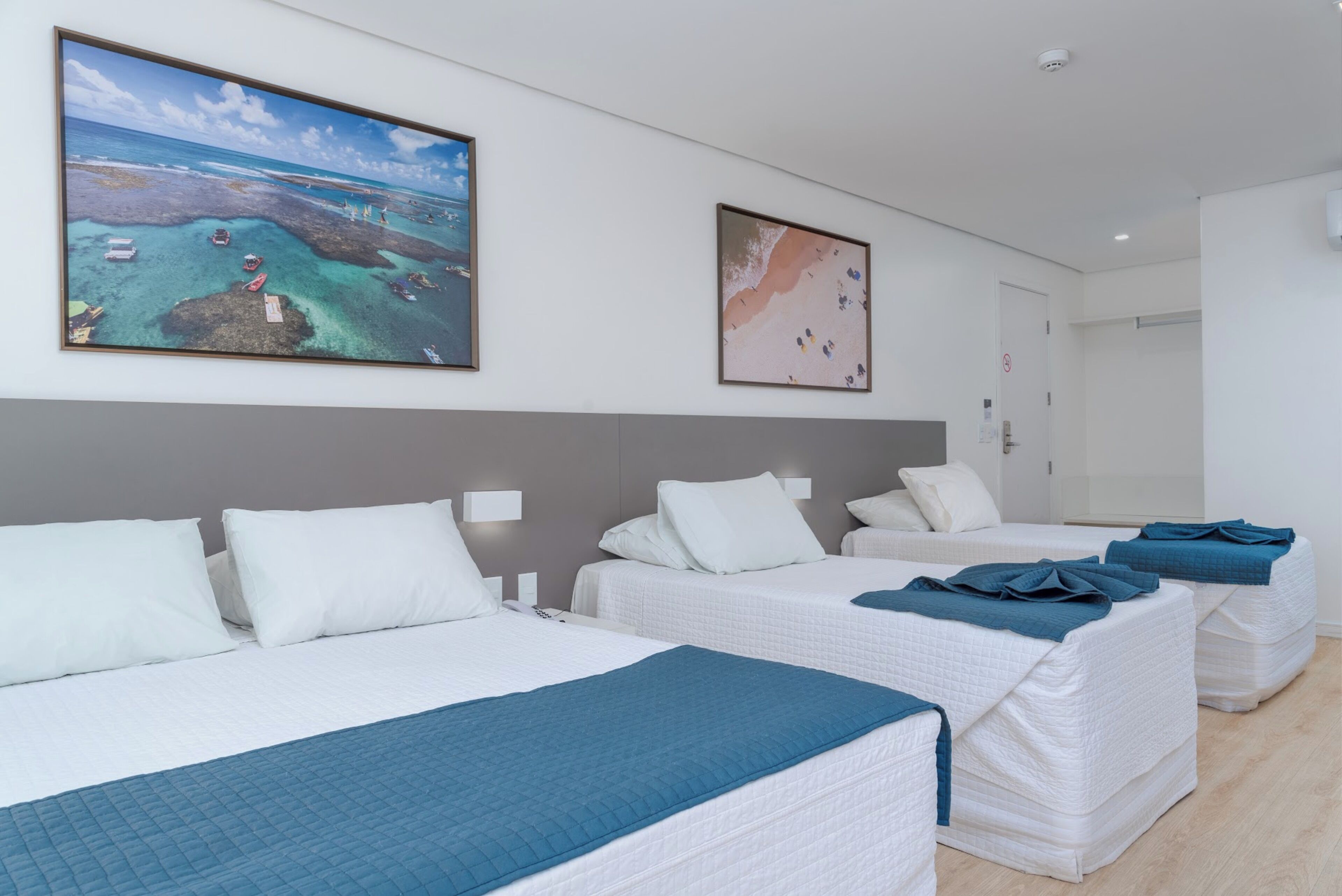 excellence family suite | minibar, in-room safe, free wifi, bed sheets