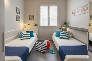 Apartamento, 2 quartos (Luna) | 2 quartos, ferros/tábuas de passar roupa, Wi-Fi de cortesia