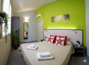 Apartment, 2 Bedrooms (Sole) | 2 bedrooms, iron/ironing board, free WiFi - Da Bruno (Imperia)