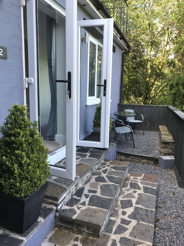 مكواة/لوح كي وواي فاي مجانًا وملاءات أسرّة