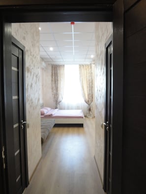 Premium bedding, iron/ironing board, free WiFi, bed sheets