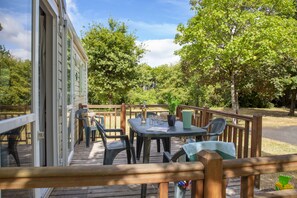 Terrace/patio - Camping de Montlouis-sur-Loire (Montlouis-sur-Loire)