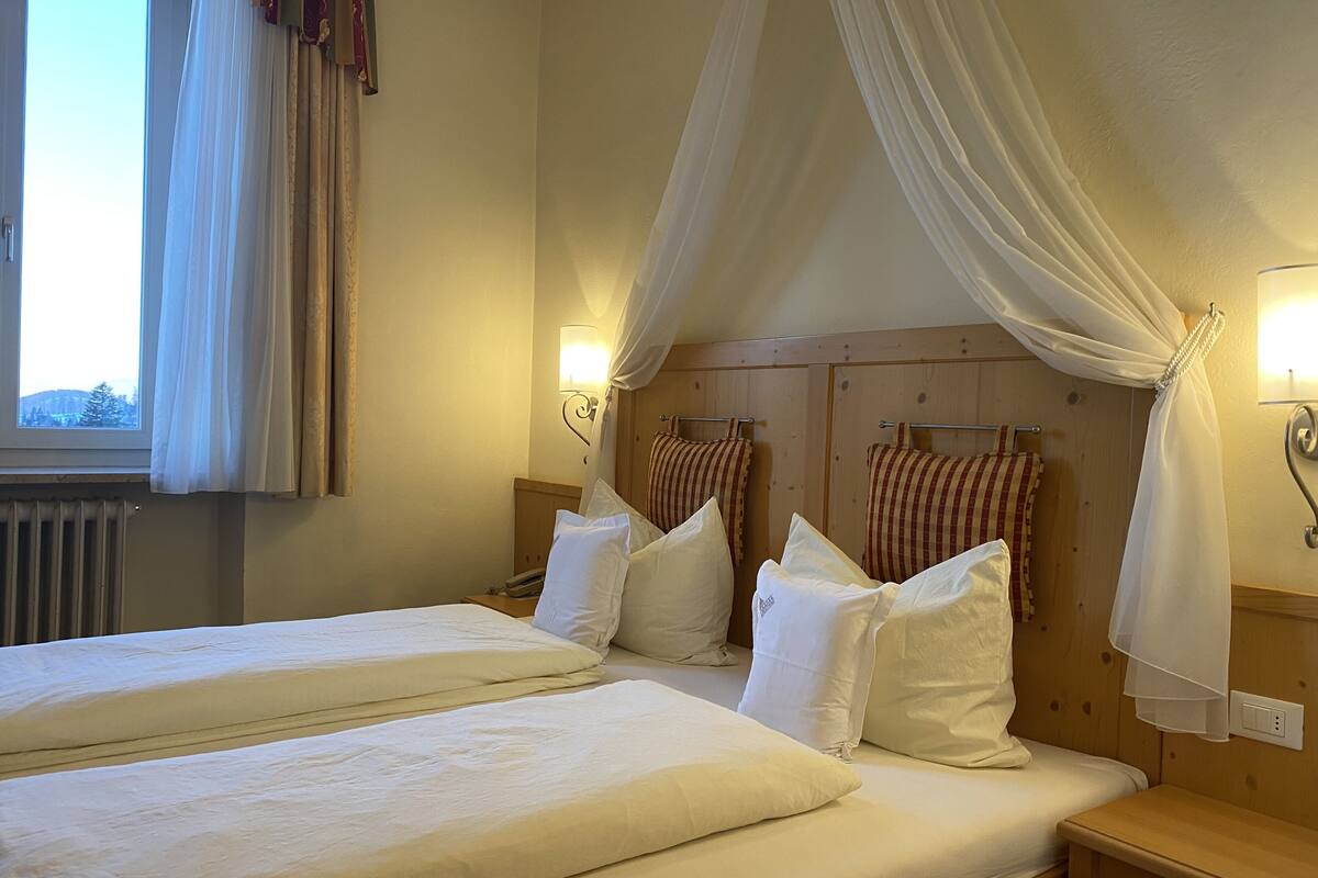 1 bedroom, down duvets, in-room safe, free wifi