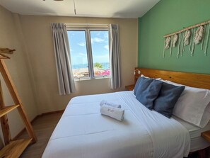 Wifi gratis y ropa de cama 