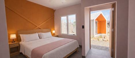 Standard Double Room, 1 Double Bed, Ensuite | Free WiFi, bed sheets