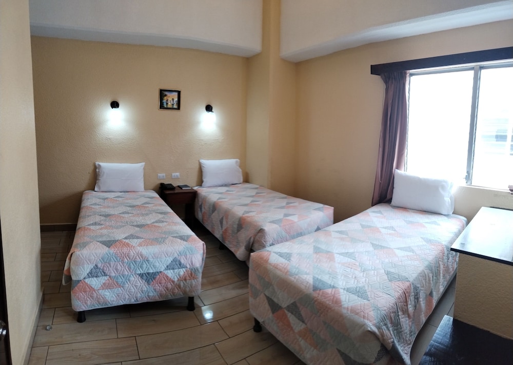 Hotel Sevilla by null