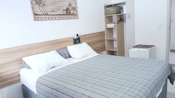 Double or Twin Room | 2 bedrooms, minibar, free WiFi, bed sheets