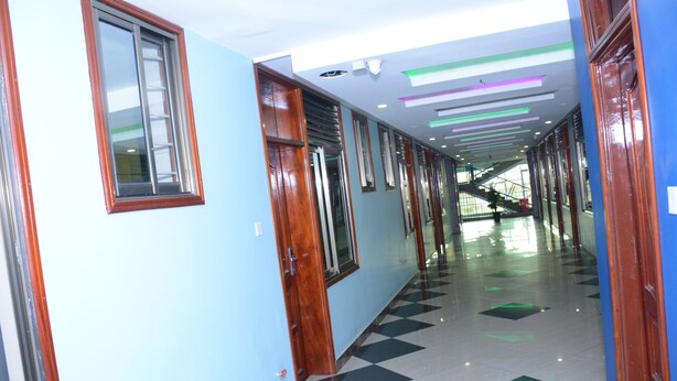Hallway - Kilimanjaro inn (Kampala)