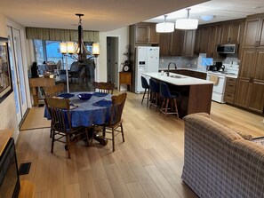 Fridge, microwave, oven, stovetop - Muskegon River Cottage just steps from the river on a low bank.  (Grant)