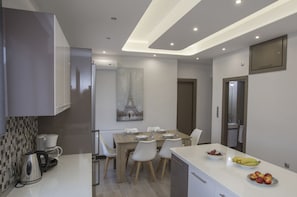 Apartment | Private kitchen